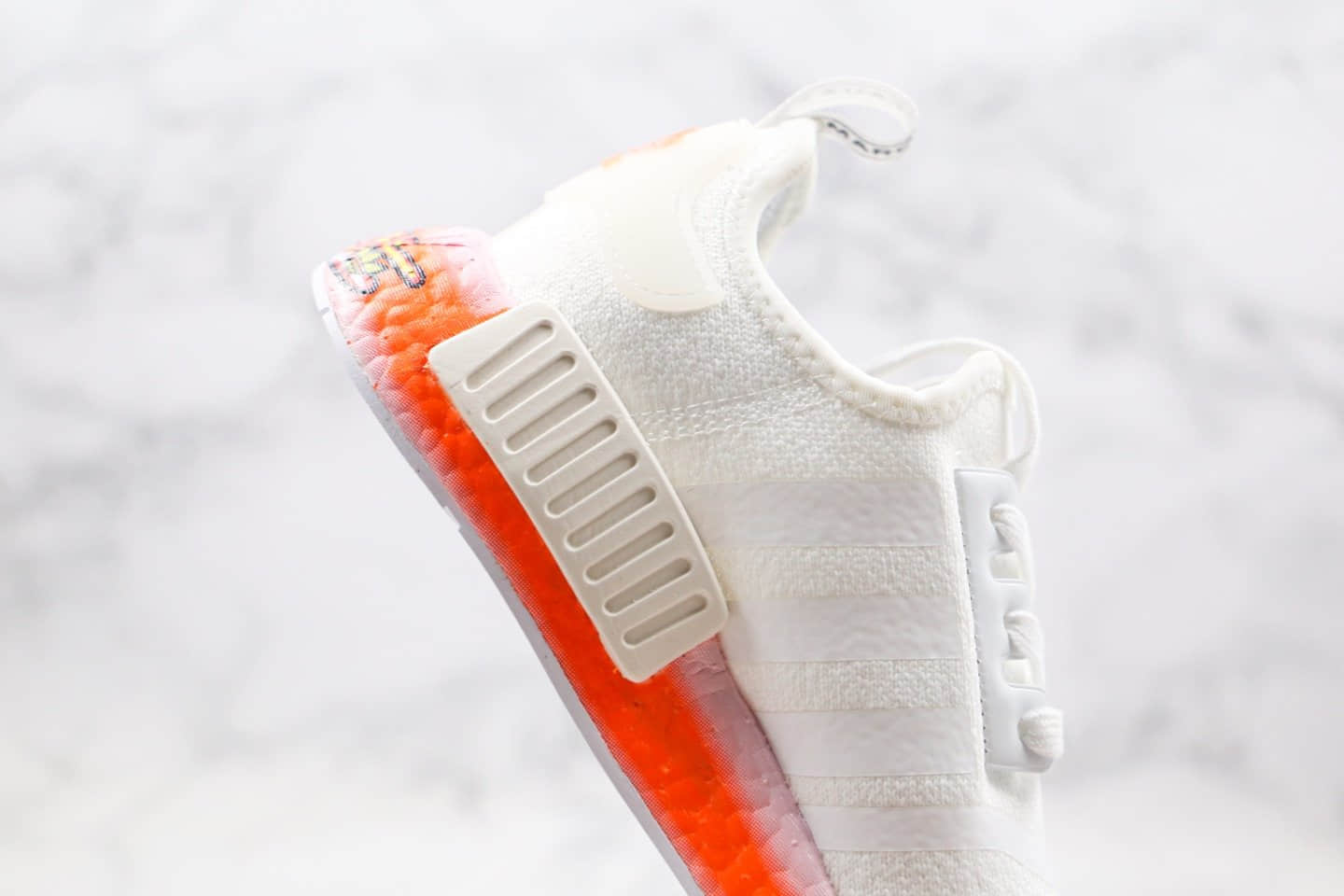阿迪达斯adidas NMD R1纯原版本爆米花跑鞋白橙色撞色拼色内置真爆米花大底原楦头纸板打造 货号:FV7852