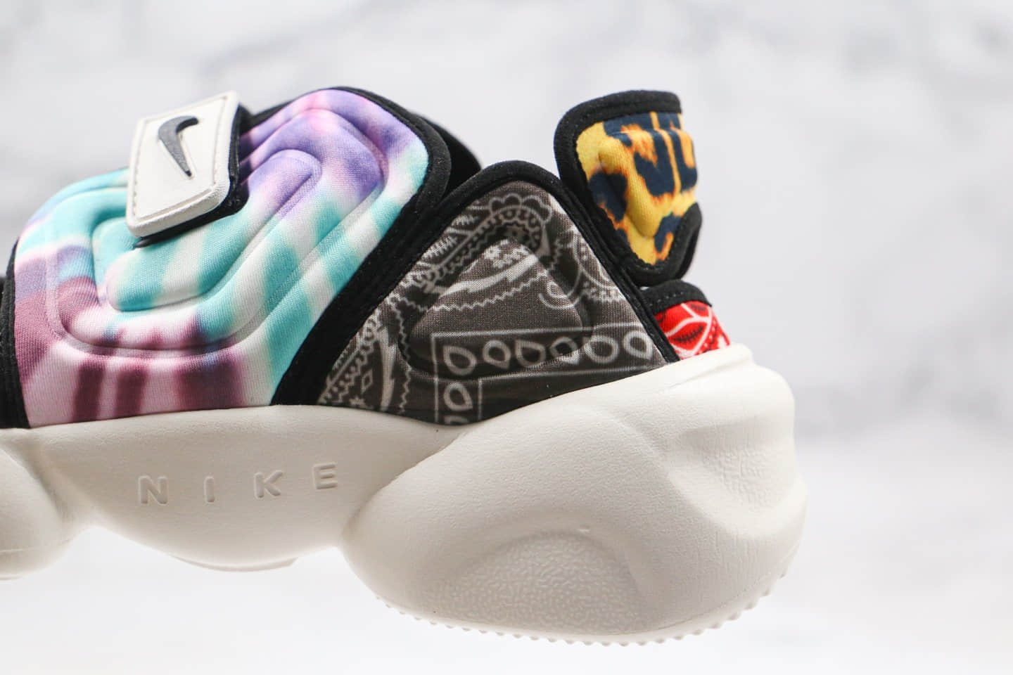 耐克Nike Aqua Rift Summit White纯原版本分脚趾二代老爹鞋炫彩撞色原楦头纸板打造原盒原标 货号:CW2624-101