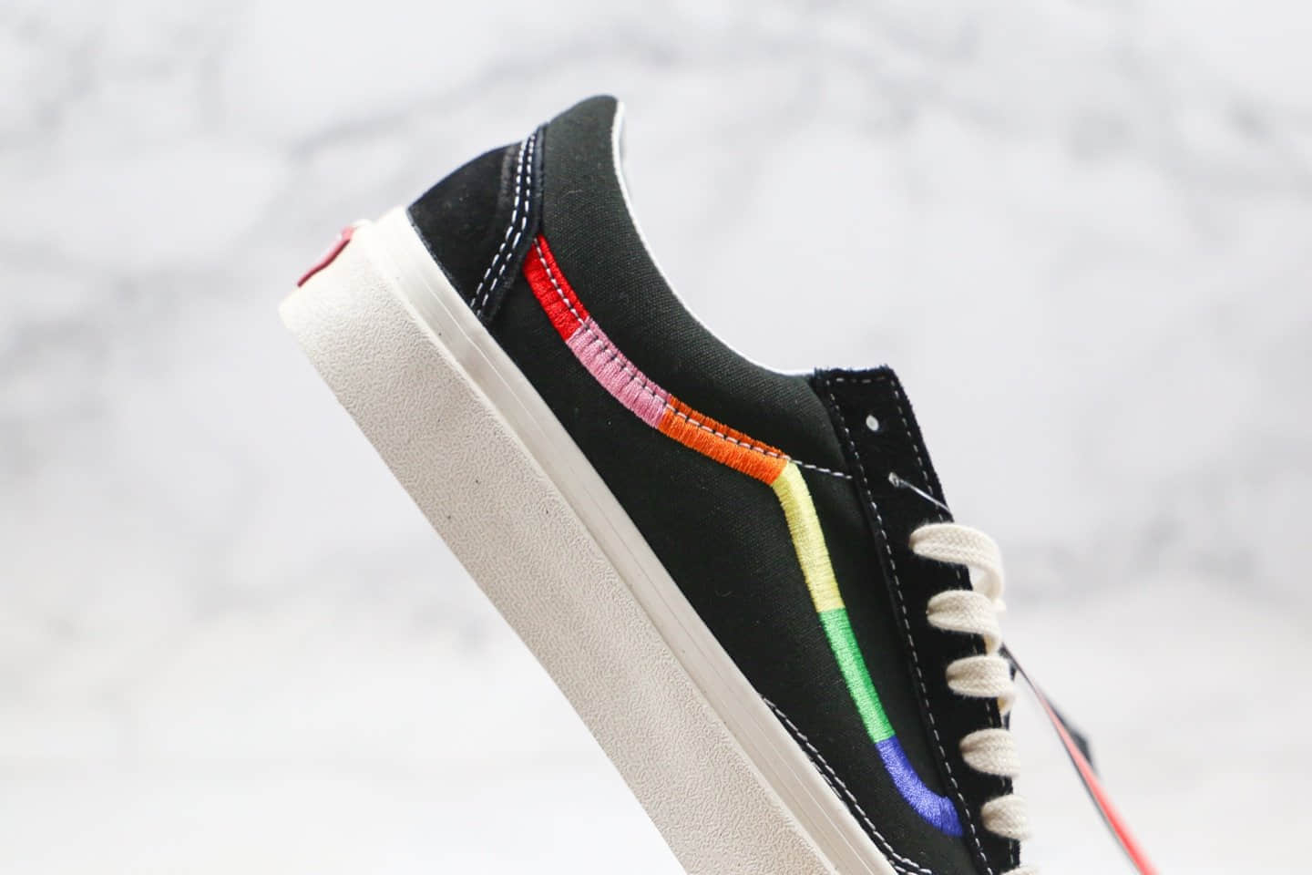 万斯Vans Style 36公司级版本权志龙同款小头黑彩虹刺绣原厂硫化大底内置钢印