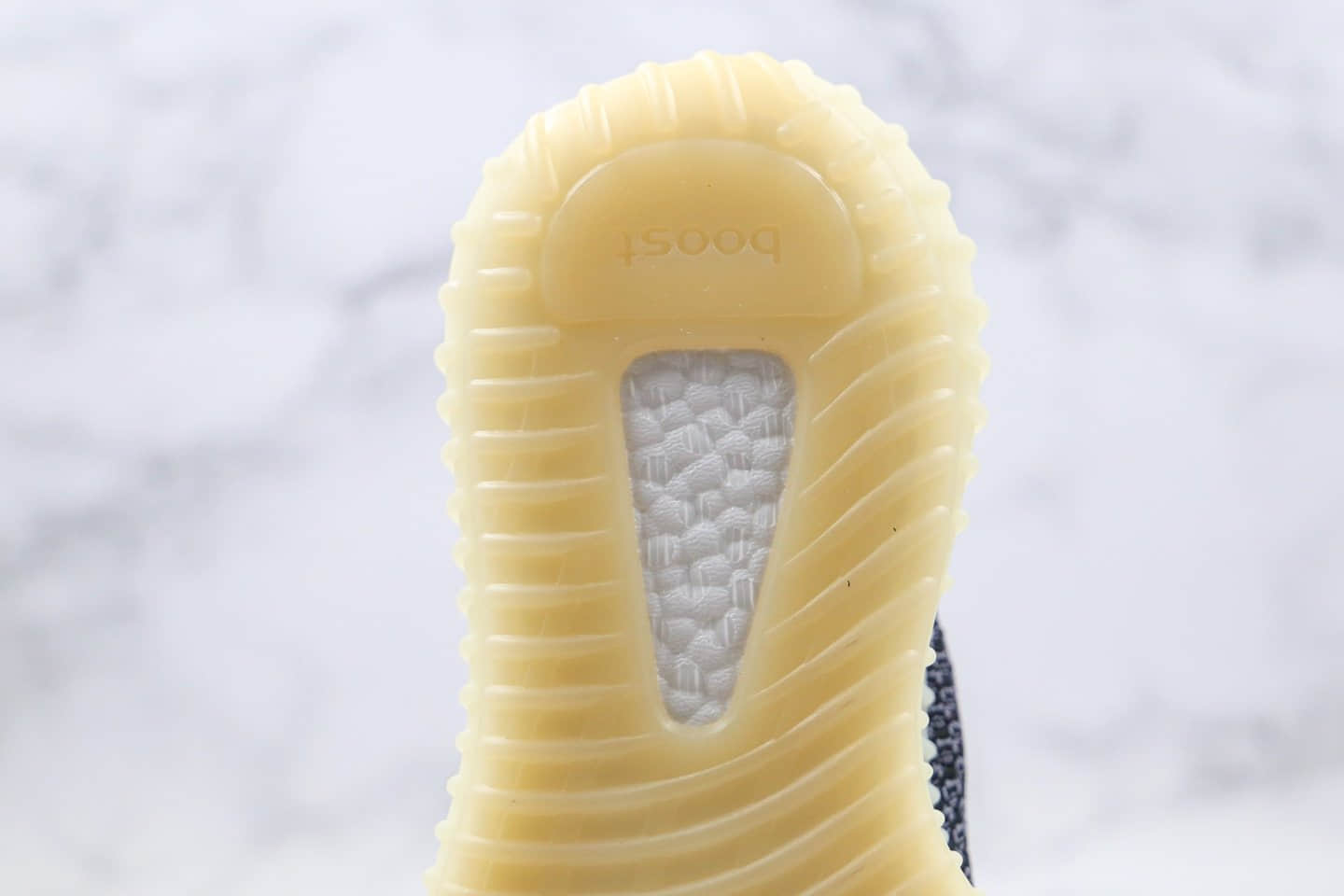 阿迪达斯Adidas YEEZY BOOST 350 V2公司级版本椰子350V2爆米花奥利奥配色内置真爆米花缓震大底 货号:FZ5000