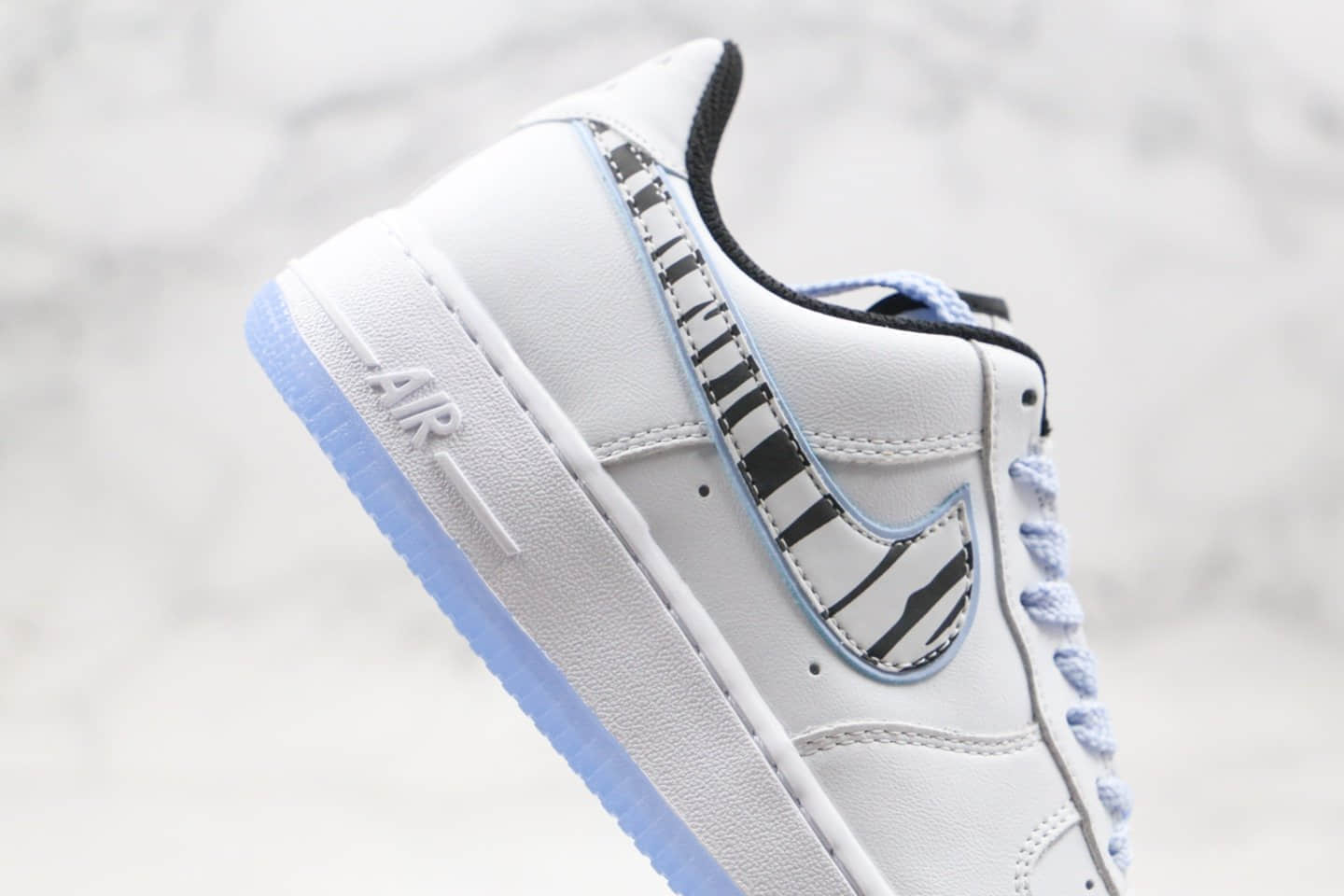 耐克Nike Air Force 1 Low Korea纯原版本低帮空军一号红蓝鸳鸯韩国限定斑马竖纹内置气垫原档案数据开发 货号:CW3919-100