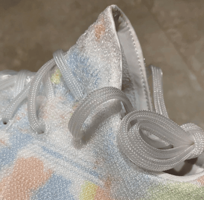 梦幻半透明鞋面!全新Yeezy 350 v2样品曝光!