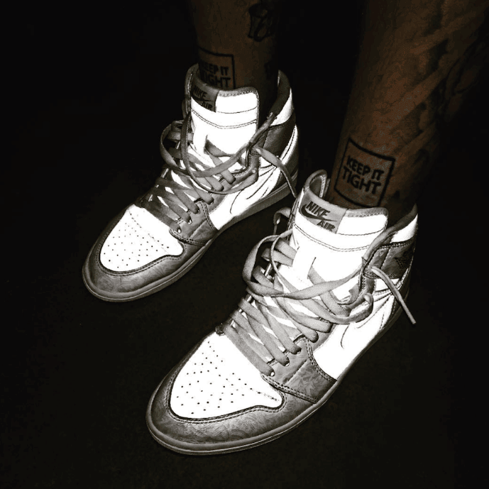 未市售AJ1“3M Laser” Sample 曝光!全反光超高颜值!