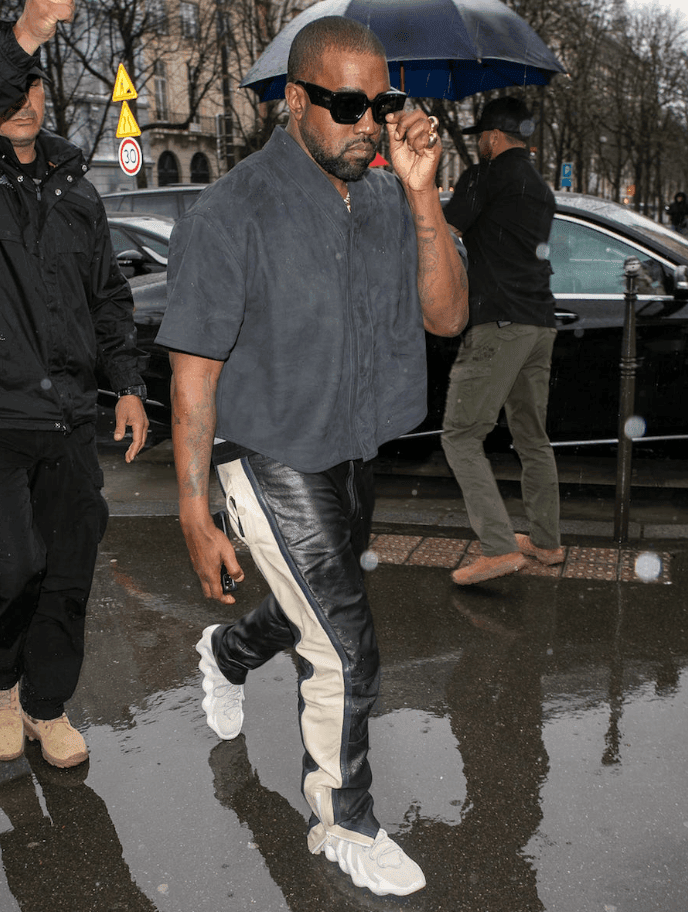 Yeezy 451 Sample实物曝光!独特火山造型外底!