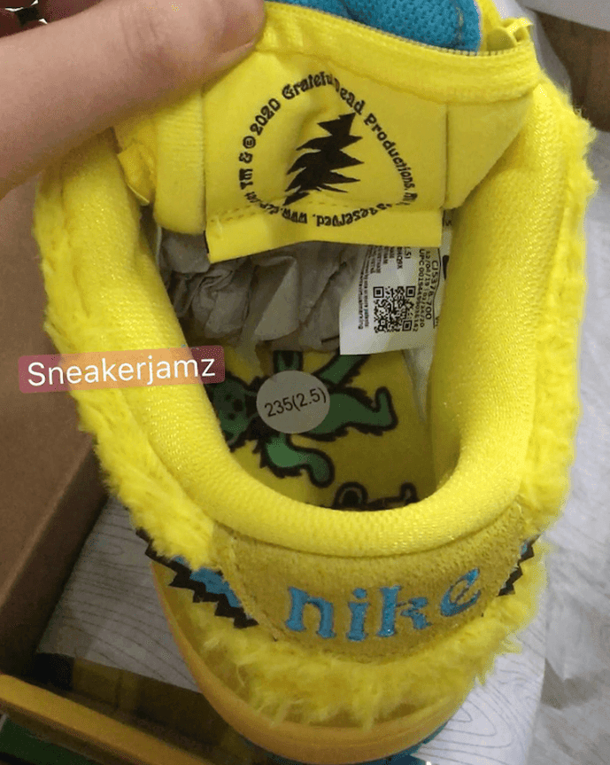 Grateful Dead x Nike SB Dunk Low黄色小熊细节图曝光!