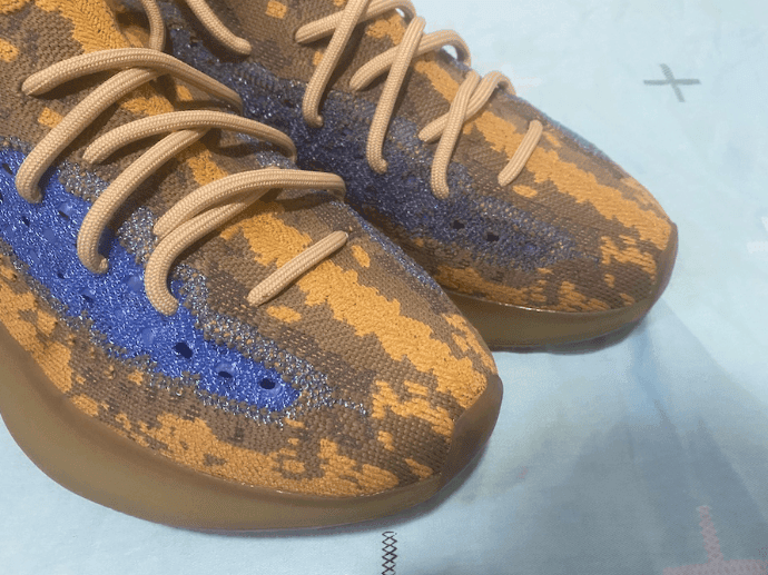 下月 4 双 Yeezy 发售!都是狠货!