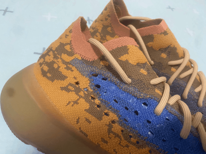 下月 4 双 Yeezy 发售!都是狠货!