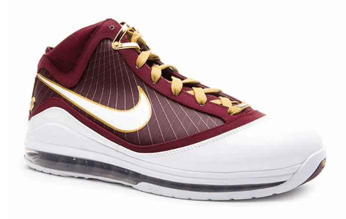 基督国王高中配色! LeBron 7 “CTK”十二月复刻回归! 货号:DH4054-600