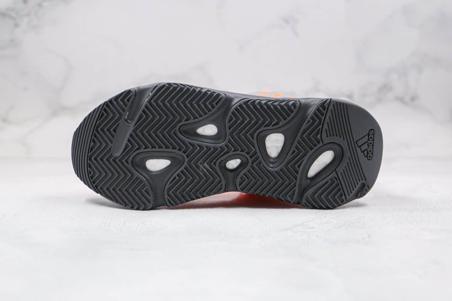 阿迪达斯Adidas Yeezy Boost 700V3纯原版本椰子700三代爆米花跑鞋黑橙色原档案数据开发 货号:FV3258