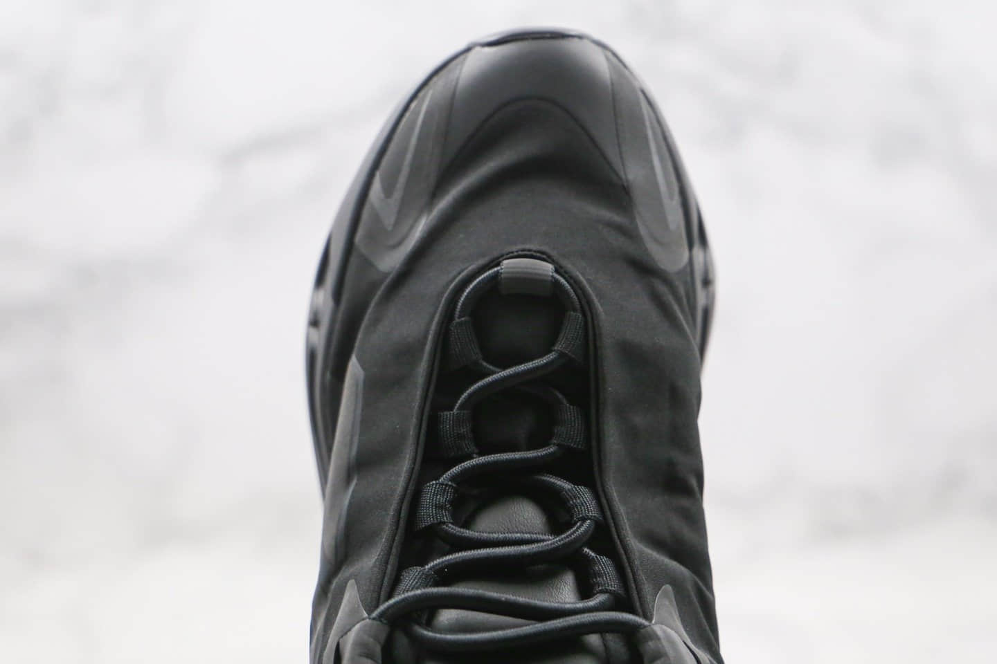 阿迪达斯Adidas Yeezy Boost 700V3纯原版本椰子700三代爆米花跑鞋黑色原楦头纸板打造 货号:FV4440