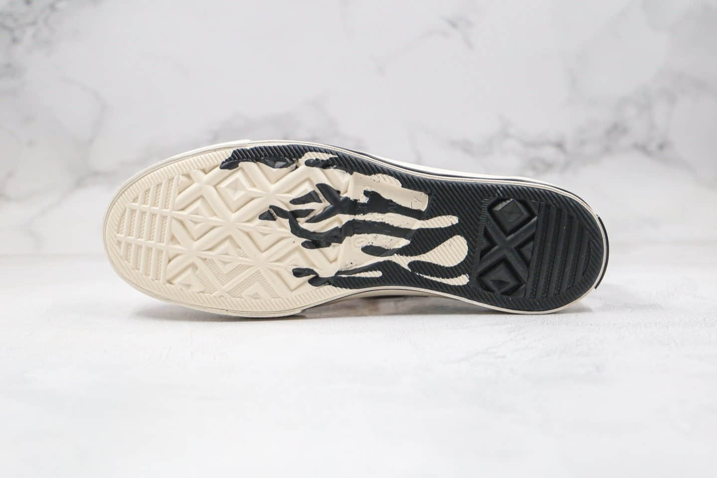 匡威Converse Chuck 70S 18ss公司级版本低帮火焰硫化帆布鞋双围条硫化蓝底 货号:167813C