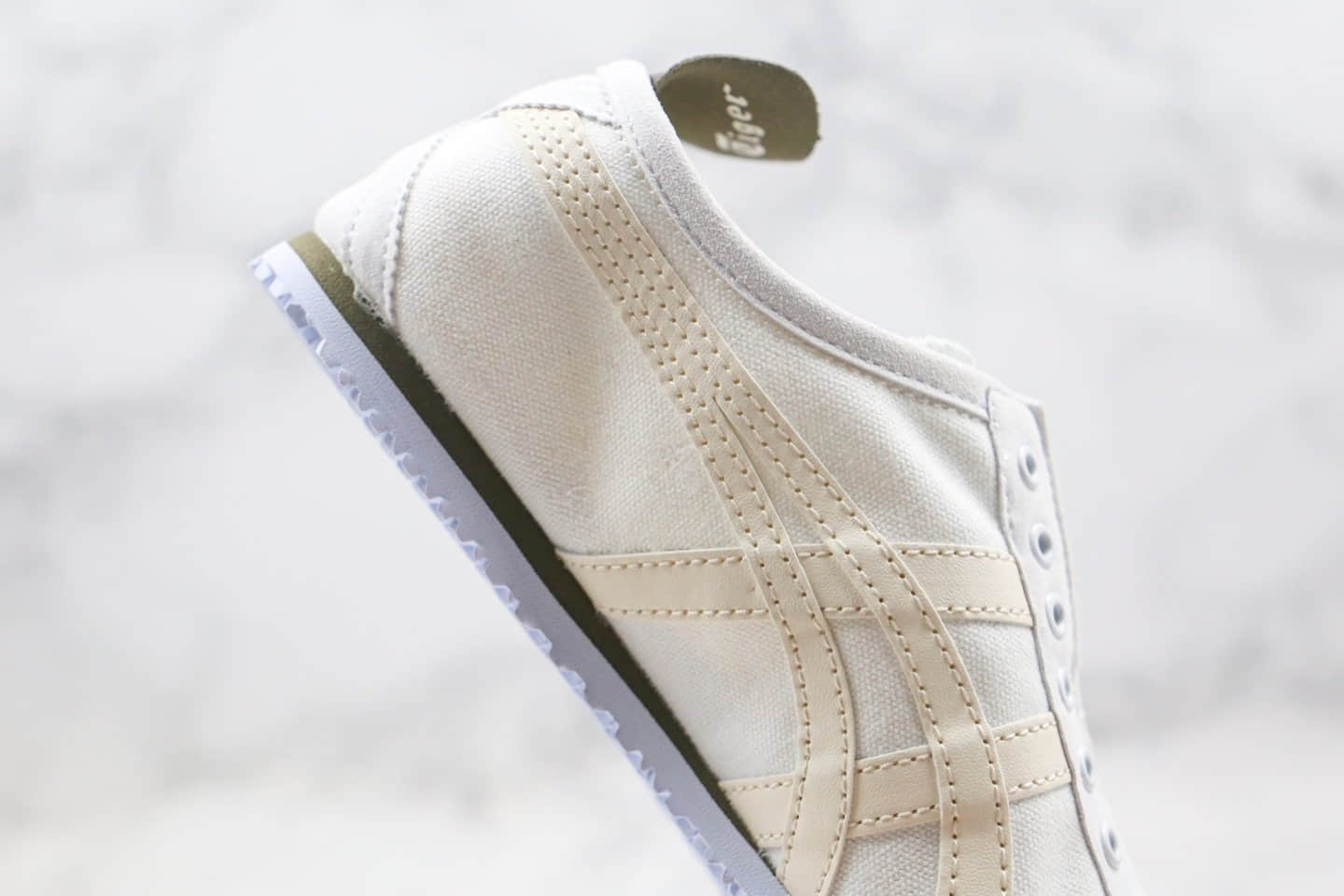 亚瑟士Asics Onitsuka tiger ICO 66 SLIP纯原版本鬼冢虎无鞋带一脚蹬帆布鞋白色原厂四联吊牌齐全 货号:1183A364-104