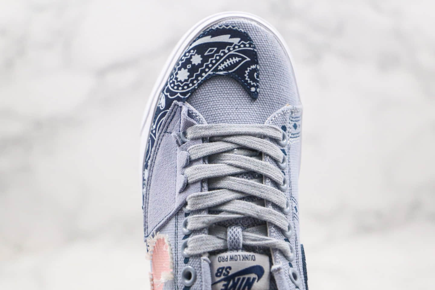 耐克Nike SB Blazer Edge纯原版本低帮开拓者拆线涂鸦灰粉色原鞋开模一比一打造 货号:CI3833-302