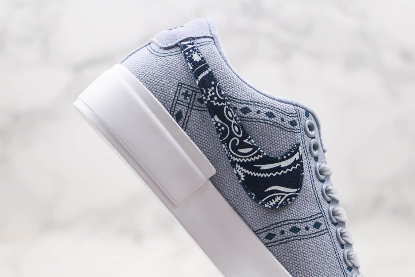 耐克Nike SB Blazer Edge纯原版本低帮开拓者拆线涂鸦灰粉色原鞋开模一比一打造 货号:CI3833-302