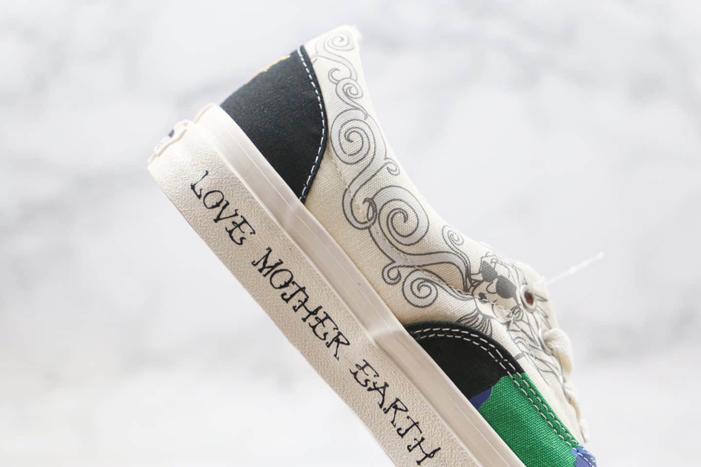 万斯Vans Spirit Era公司级版本保护地球涂鸦玫瑰原厂硫化大底 货号:VN0A4U39WZ2