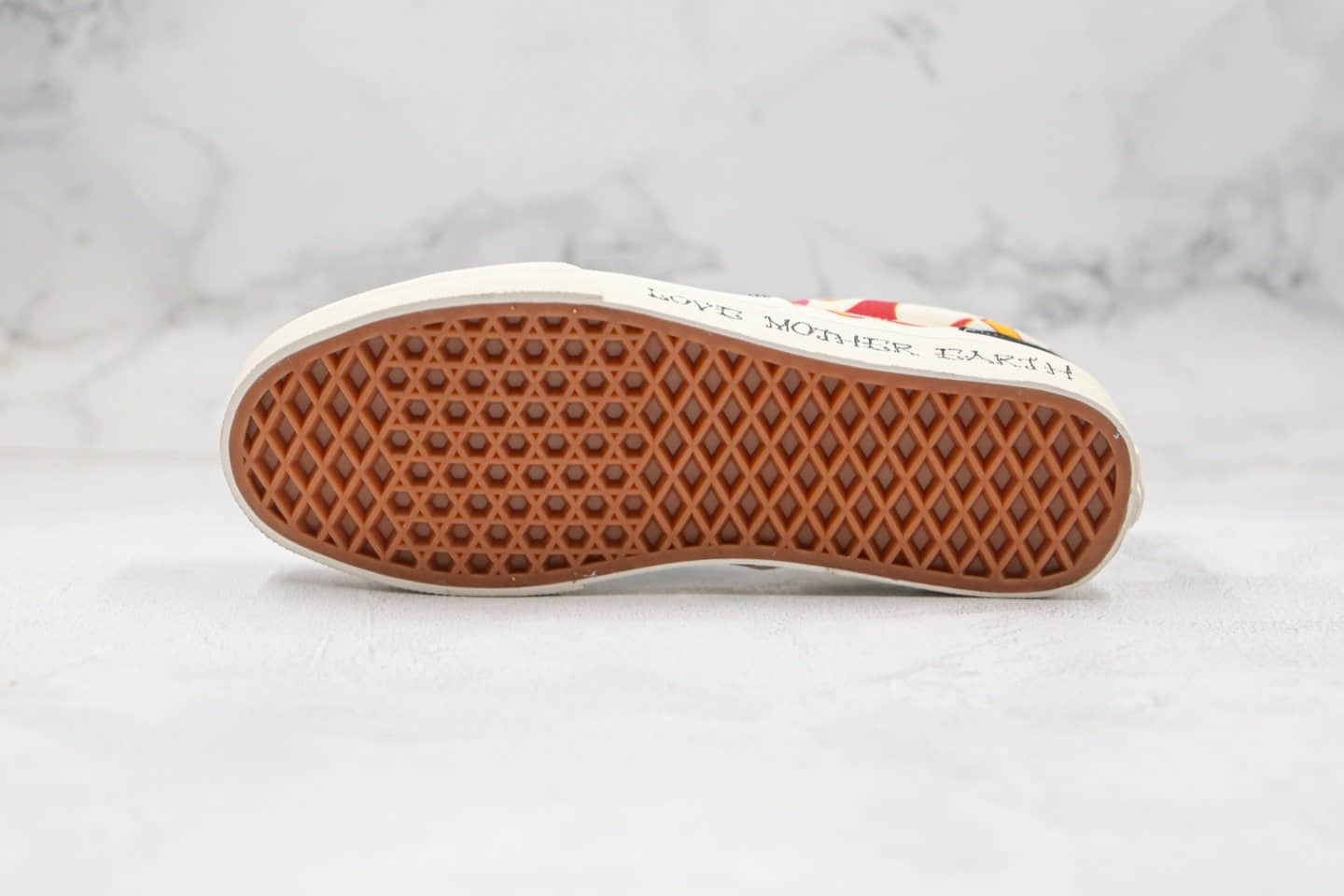 万斯Vans Spirit Era公司级版本保护地球涂鸦玫瑰原厂硫化大底 货号:VN0A4U39WZ2