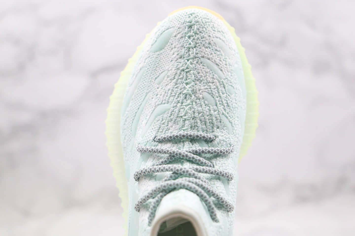 阿迪达斯Adidas Yeezy Boost 350 V3纯原版本椰子350V3新斑马水滴白绿色原鞋开模一比一打造 货号:FC9218