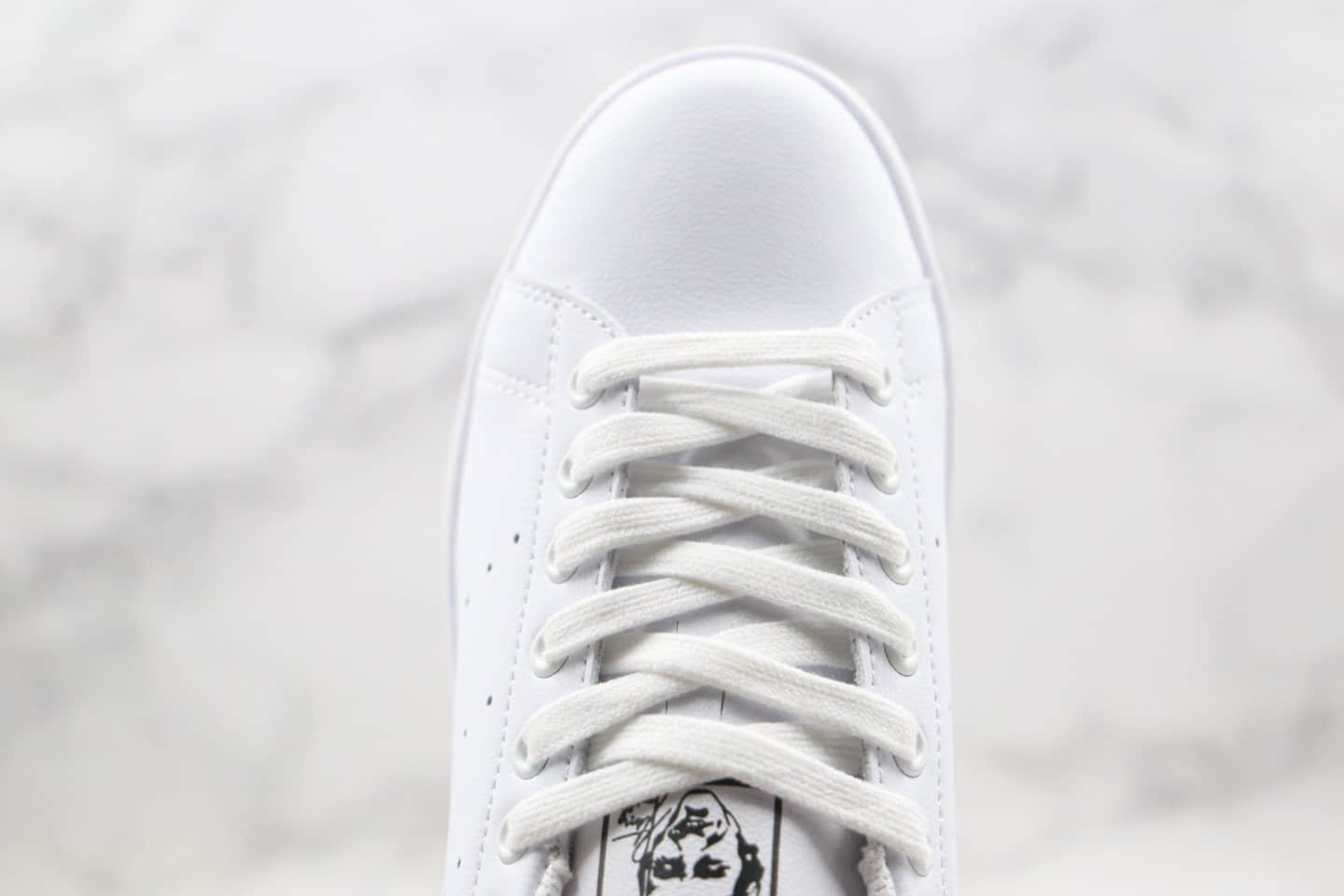 阿迪达斯Adidas Originals Stan Smith W纯原版本三叶草史密斯亮白色黑标小白鞋正确头层牛皮材质 货号:FU6895