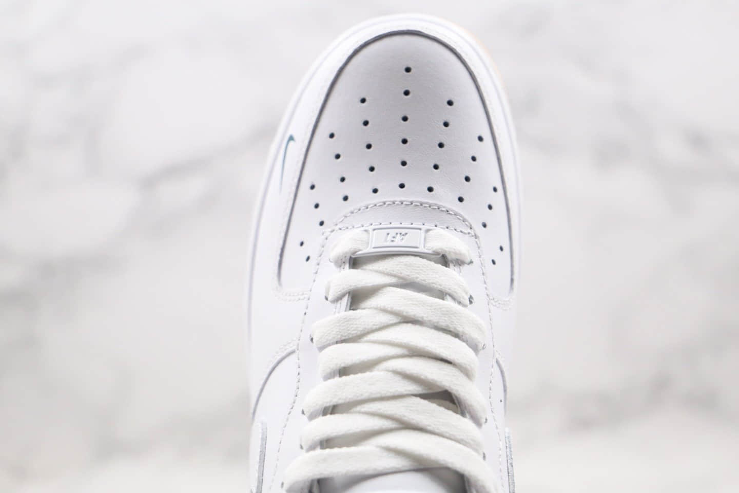 耐克Nike WMNS Air Force 1 '07纯原版本低帮空军一号生胶白蓝色内置气垫原盒原标 货号:AO8761-981