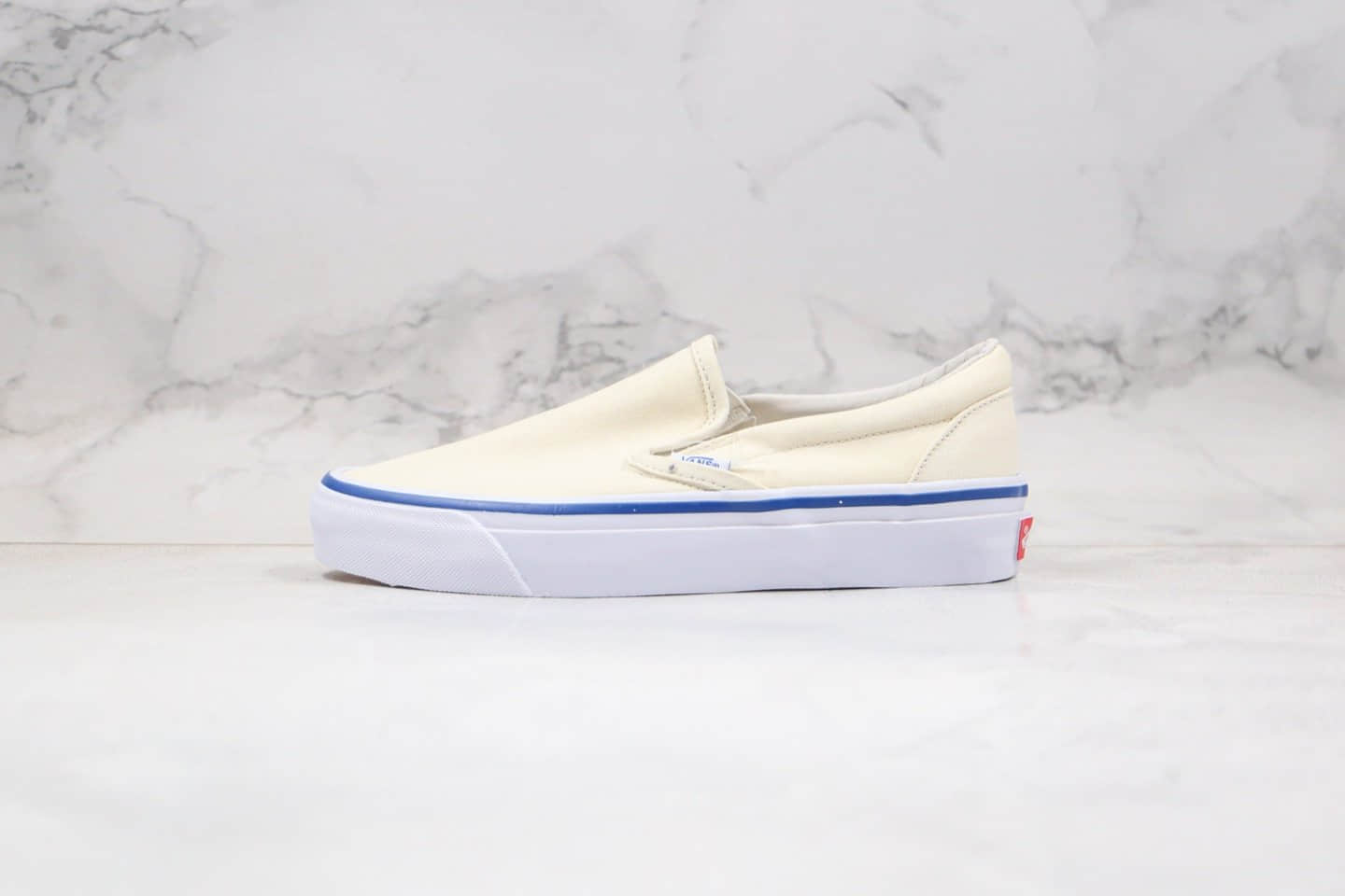 万斯Vans OG Slip-OnLX纯原版本低帮米白色蓝线条一脚蹬原厂硫化大底内置钢印 货号:LC137