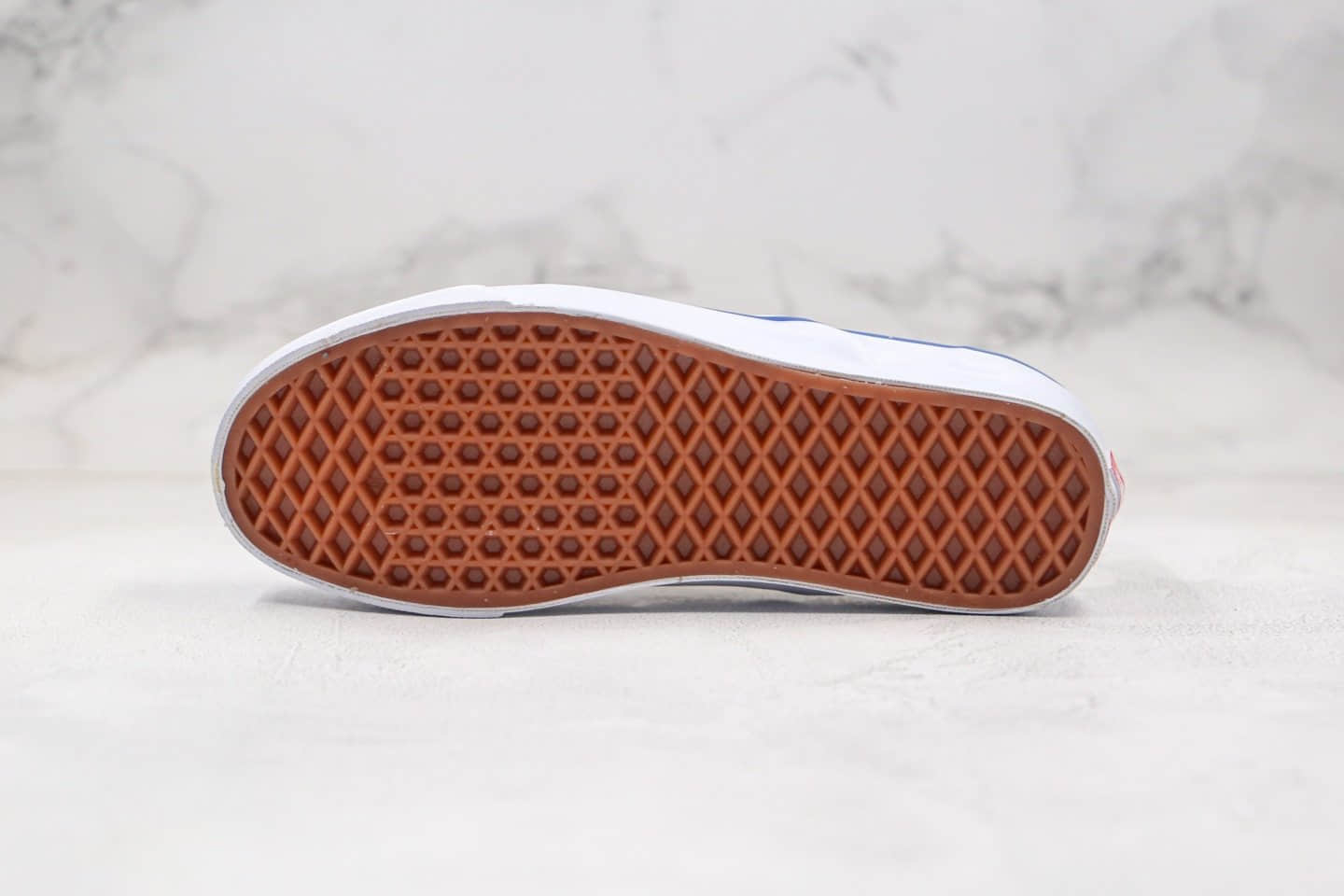 万斯Vans OG Slip-OnLX纯原版本低帮米白色蓝线条一脚蹬原厂硫化大底内置钢印 货号:LC137