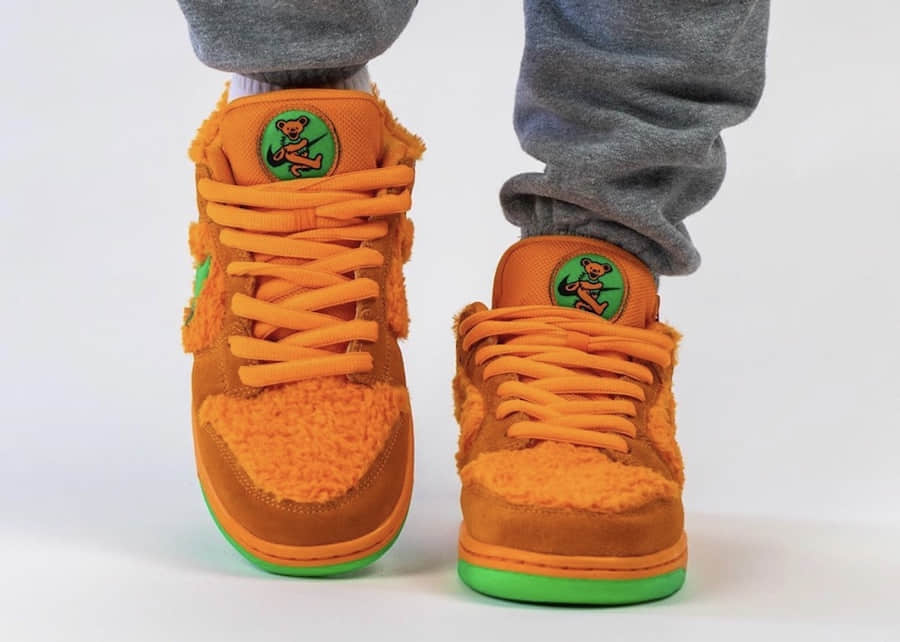 Grateful Dead x Nike SB Dunk Low橙色小熊上脚图释出!吸睛指数爆棚! 货号:CJ5378-300