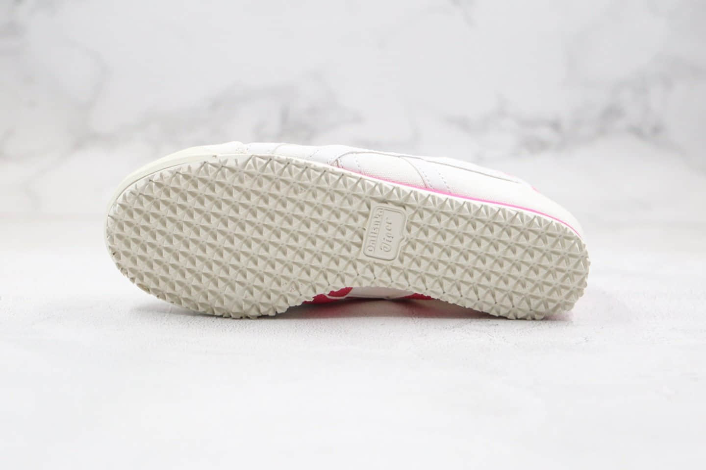 亚瑟士Asics Onitsuka tiger 66 SLIP纯原版本鬼冢虎无鞋带一脚蹬帆布鞋白粉色原厂四联吊牌齐全 货号:1183B431-100