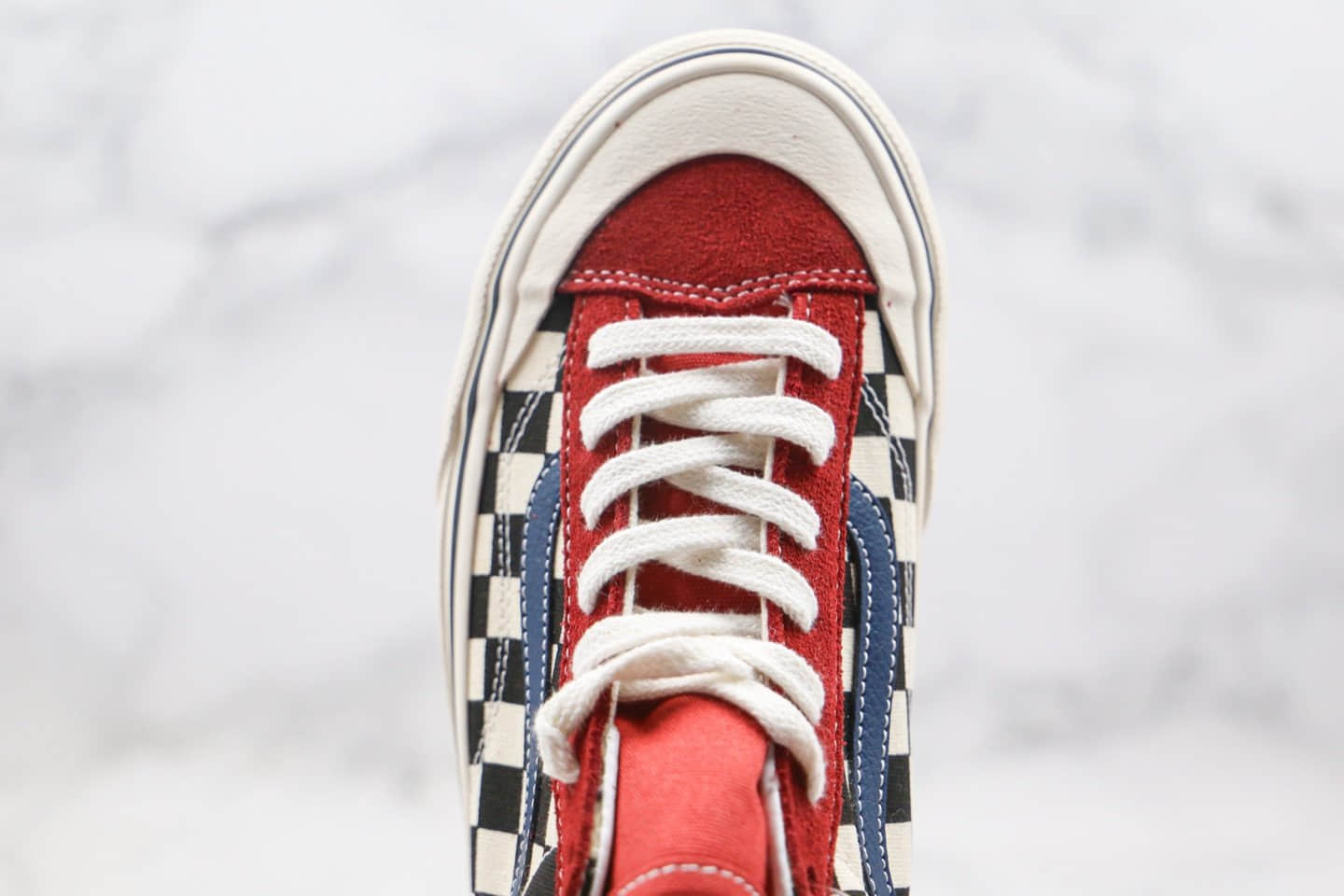 万斯Style 36 Cecon SF公司级版本半月包头棋盘格子橘蓝条 货号:VN0A3DZ3VTZ