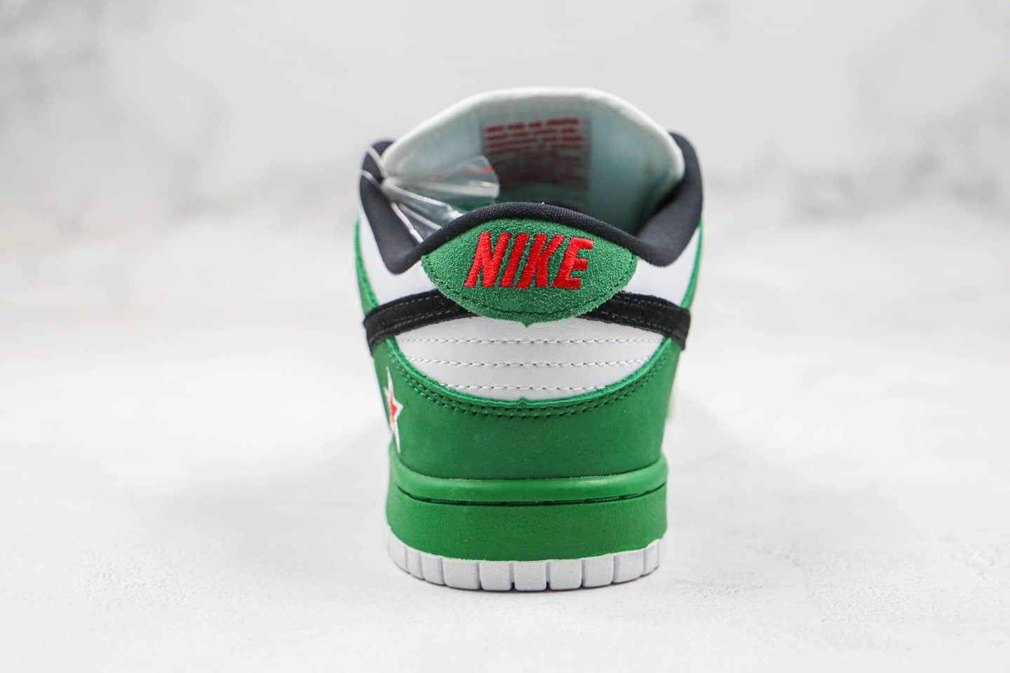 耐克Nike Dunk Low Pro SB “Heineken”纯原版本SB板鞋喜力啤酒原鞋开发遵循原版 货号:304292-302