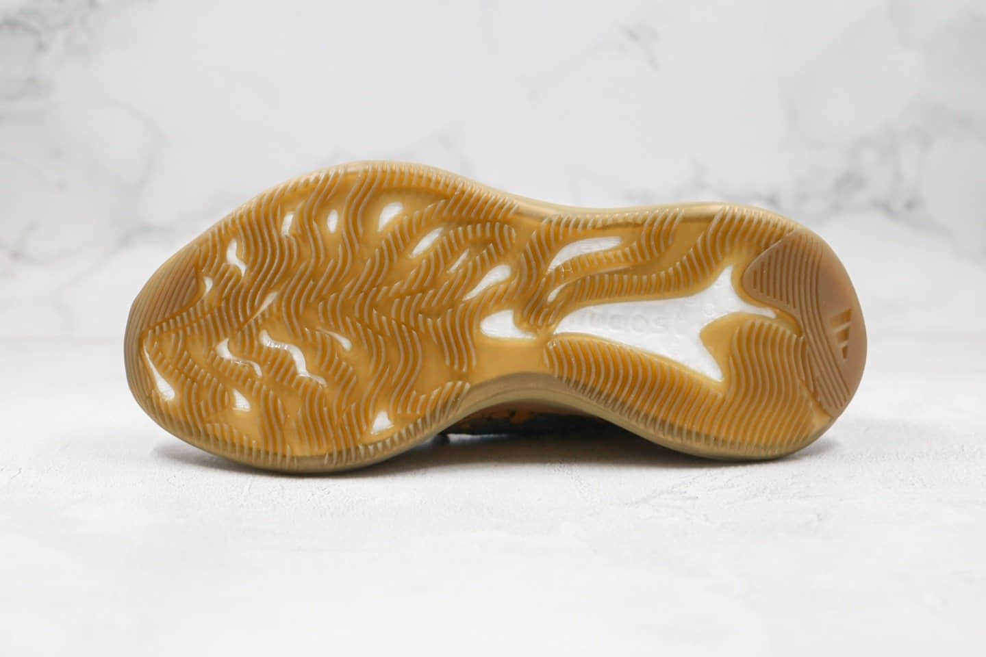 阿迪达斯adidas Yeezy Boost 380“Blue Oat”公司级版本椰子380蓝棕色原纸板开发原档案数据开发 货号:Q47306