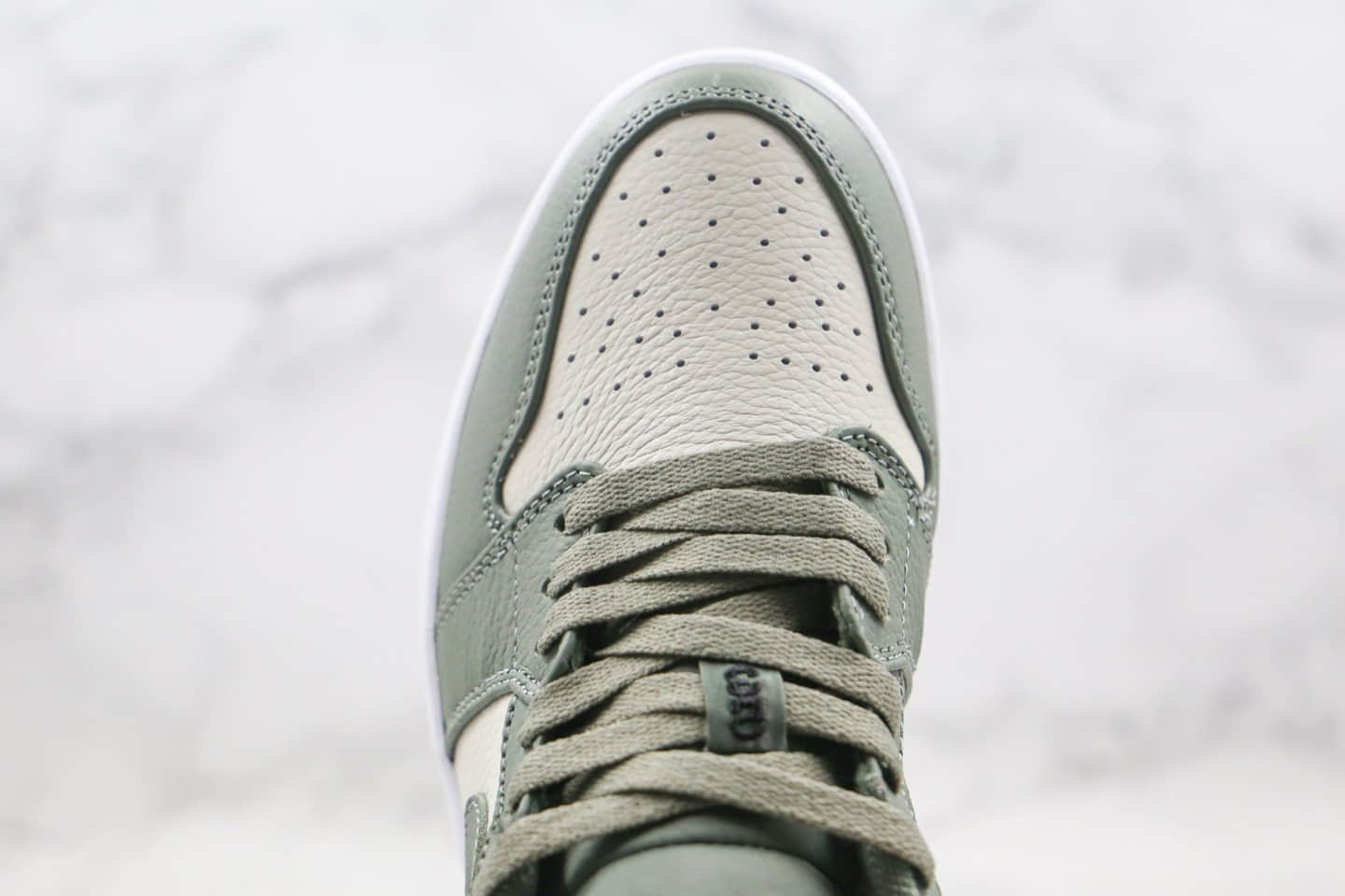 乔丹AIR JORDAN 1 LOW纯原版本低帮AJ1橄榄绿色原楦头纸板打造原盒原标 货号:553558-121