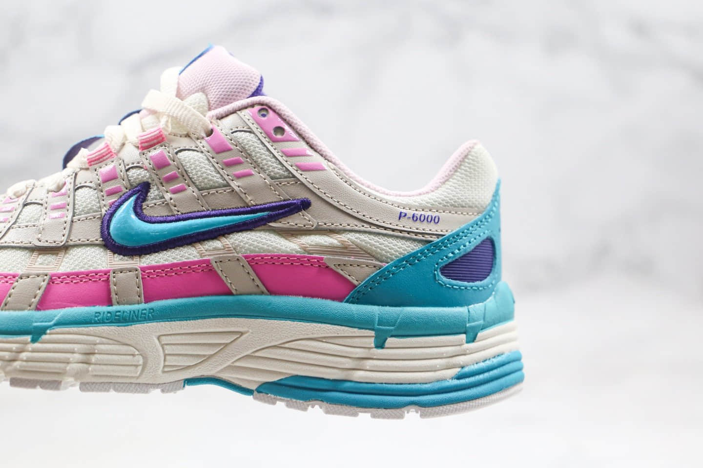 耐克Nike P-6000纯原版本复古运动老爹鞋粉蓝色原楦头纸板打造原盒原标 货号：CK2961-031