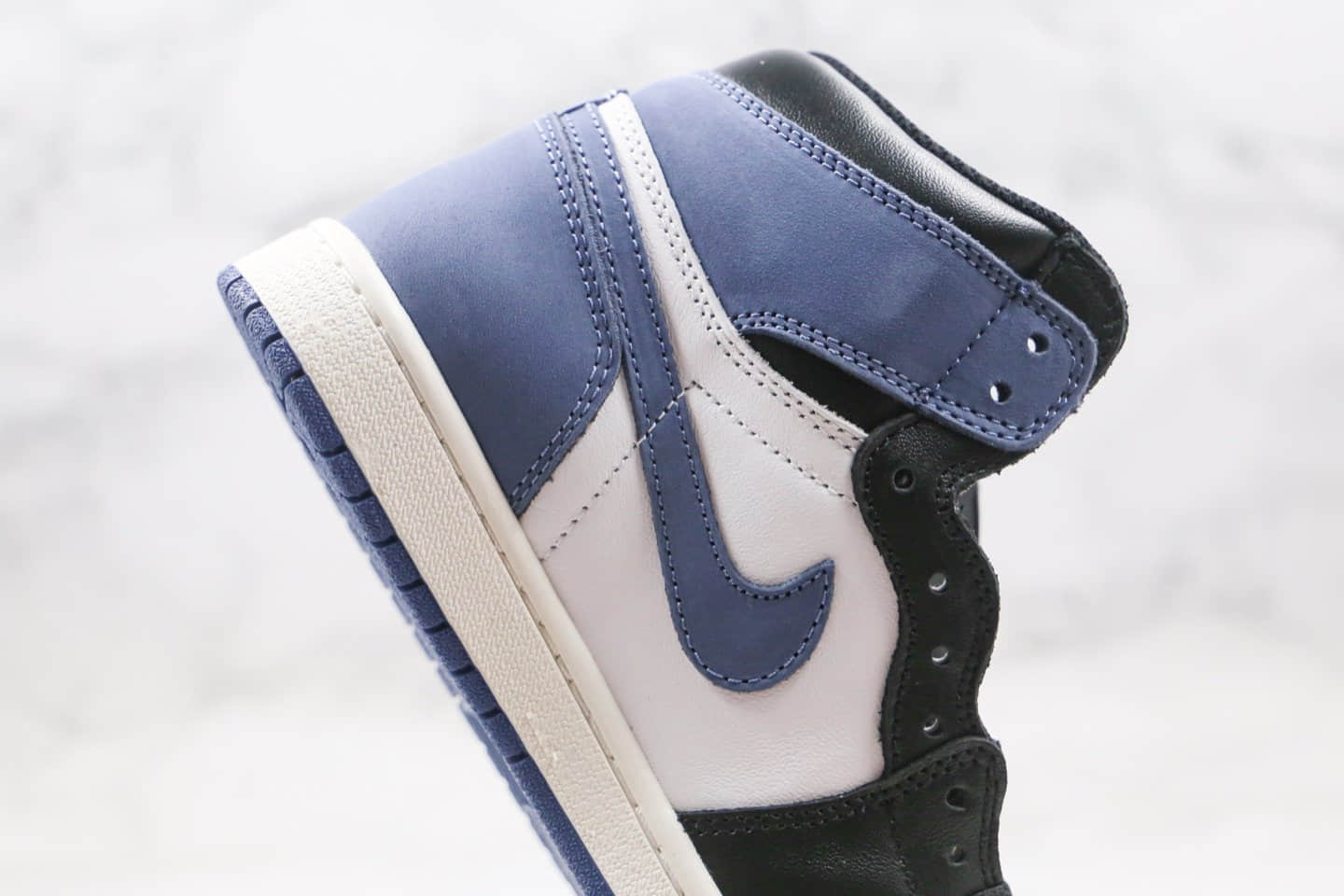 乔丹Air Jordan 1 High OG White Court Purple纯原版本高帮AJ1黑蓝色贪玩蓝月正确后跟定型原楦头纸板打造 货号:555088-115