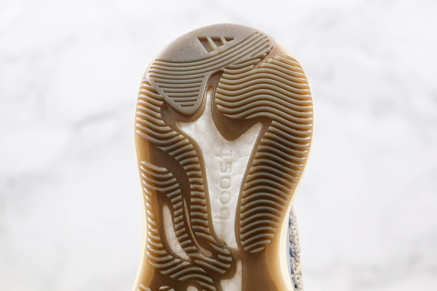 阿迪达斯Adidas YEEZY 380 Boost Mist纯原版本椰子380棕色满天星爆米花跑鞋原楦头纸板打造正确巴斯夫大底 货号:FX9846