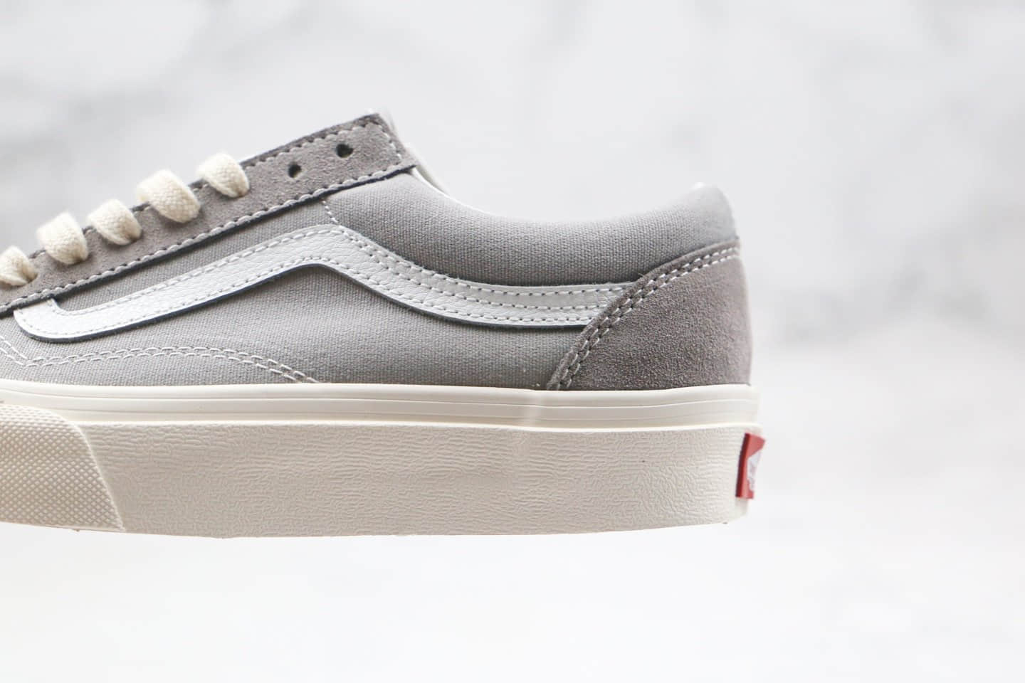 万斯Vans Style36公司级版本低帮硫化板鞋GD权志龙同款灰色原厂硫化大底原盒原标 型号:ZH61