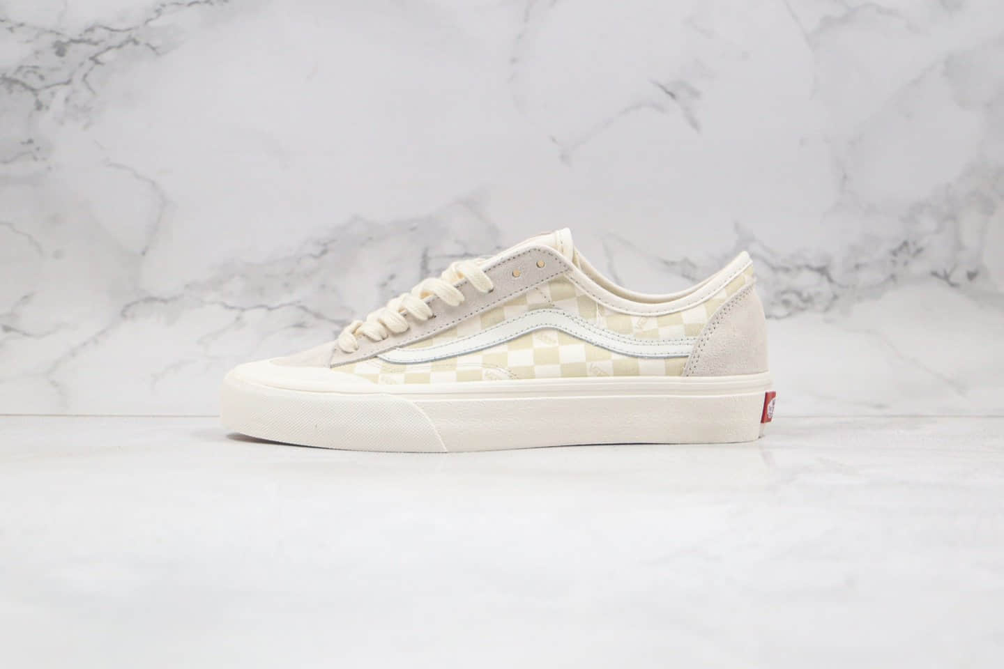 万斯Vans Style 36 Decon SF公司级版本权志龙同款棋盘格米白半月包头杀人鲸硫化板鞋内置钢印 型号:QQ14