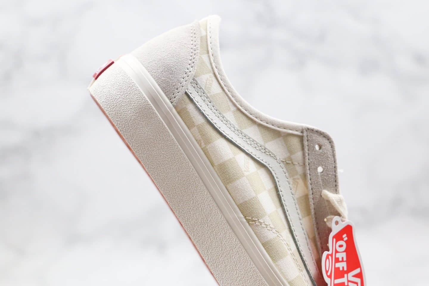 万斯Vans Style 36 Decon SF公司级版本权志龙同款棋盘格米白半月包头杀人鲸硫化板鞋内置钢印 型号:QQ14