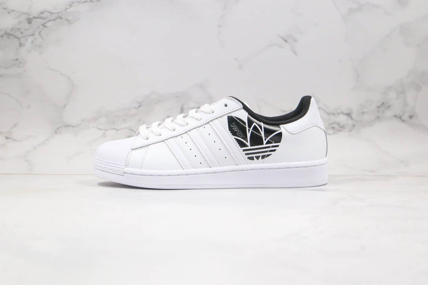 阿迪达斯Adidas Superstar纯原版本三叶草贝壳头板鞋皇家蓝配色原档案数据开发 货号:FV2826