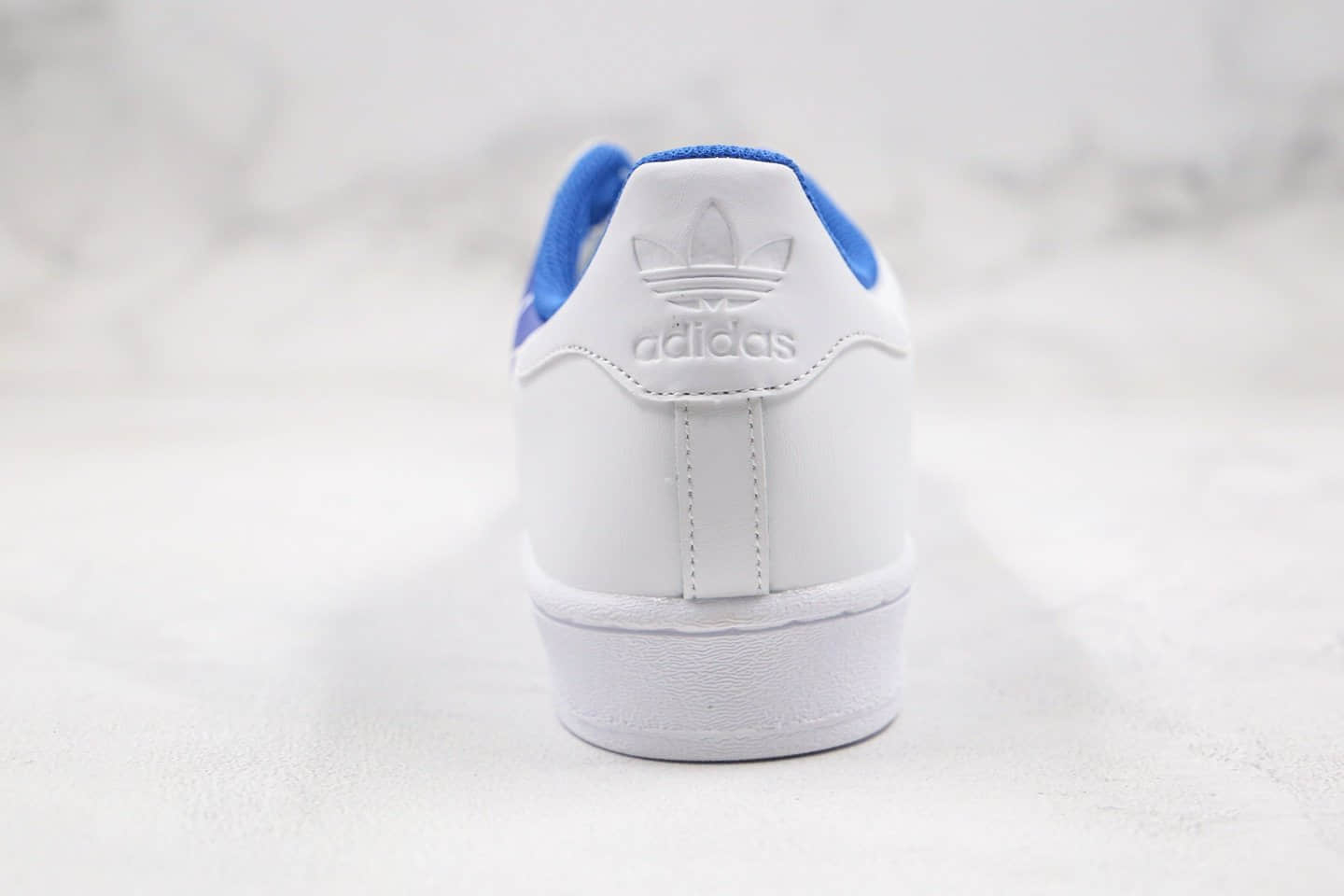 阿迪达斯Adidas Superstar纯原版本三叶草贝壳头板鞋皇家蓝配色原档案数据开发 货号:FV2826