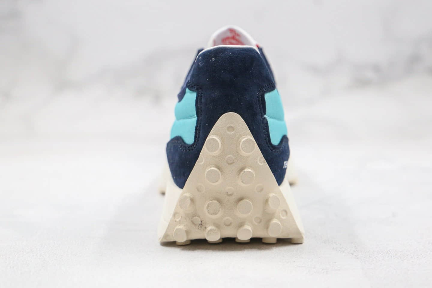 新百伦New Balance 327纯原版本复古慢跑鞋NB327湖水蓝配色原盒原标区别市面通货版本 货号:WS327CPA