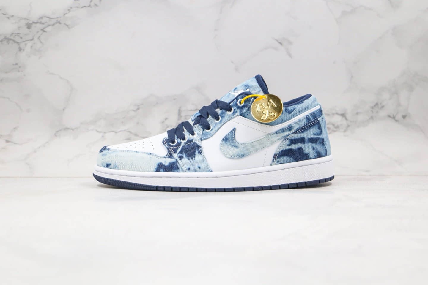 乔丹Air Jordan 1 Low纯原版本低帮AJ1扎染水洗丹宁牛仔蓝色内置气垫原鞋开模一比一打造 货号:CZ8455-100