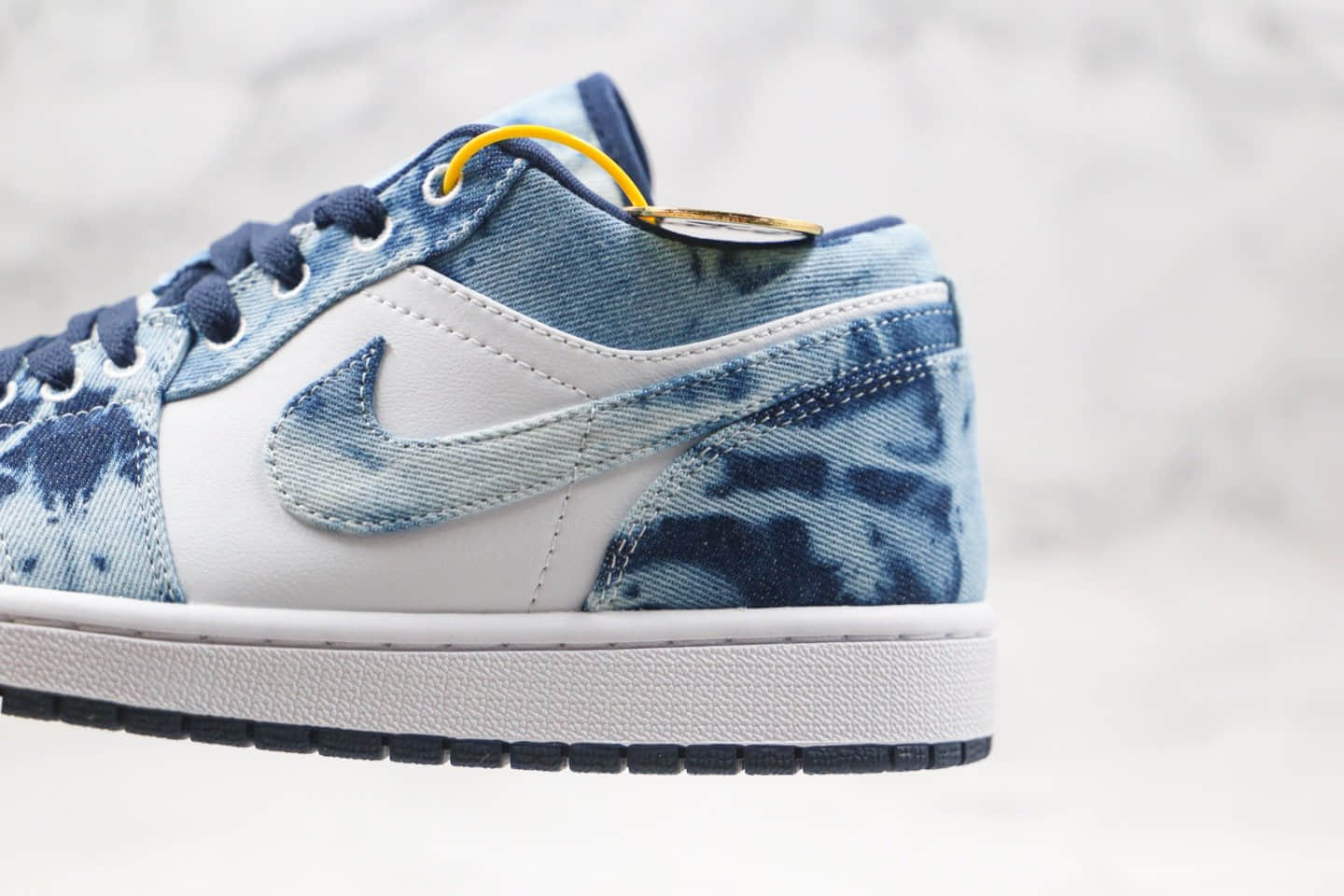 乔丹Air Jordan 1 Low纯原版本低帮AJ1扎染水洗丹宁牛仔蓝色内置气垫原鞋开模一比一打造 货号:CZ8455-100