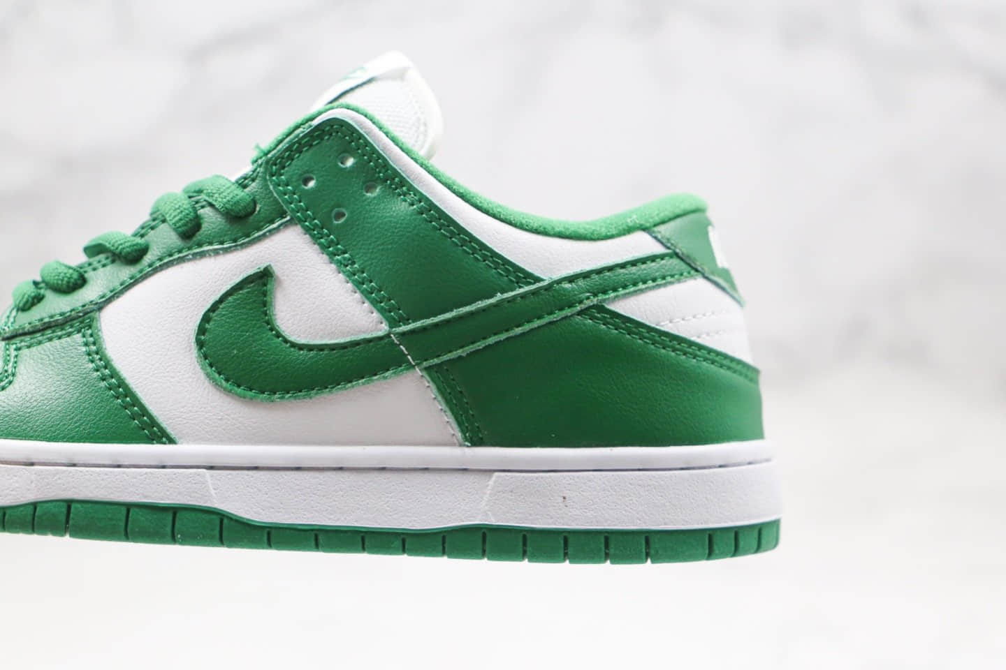 耐克Nike Dunk Low Pro 2020版纯原版本低帮SB DUNK板鞋白绿色内置Zoom气垫原楦头纸板打造 货号:CU1727-102