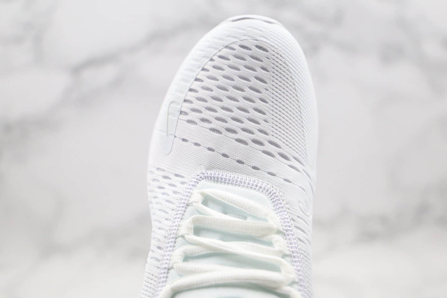 耐克Nike Air Max 270公司级版本半掌气垫跑鞋白蓝色原厂小潘气垫 货号：CI2671-105