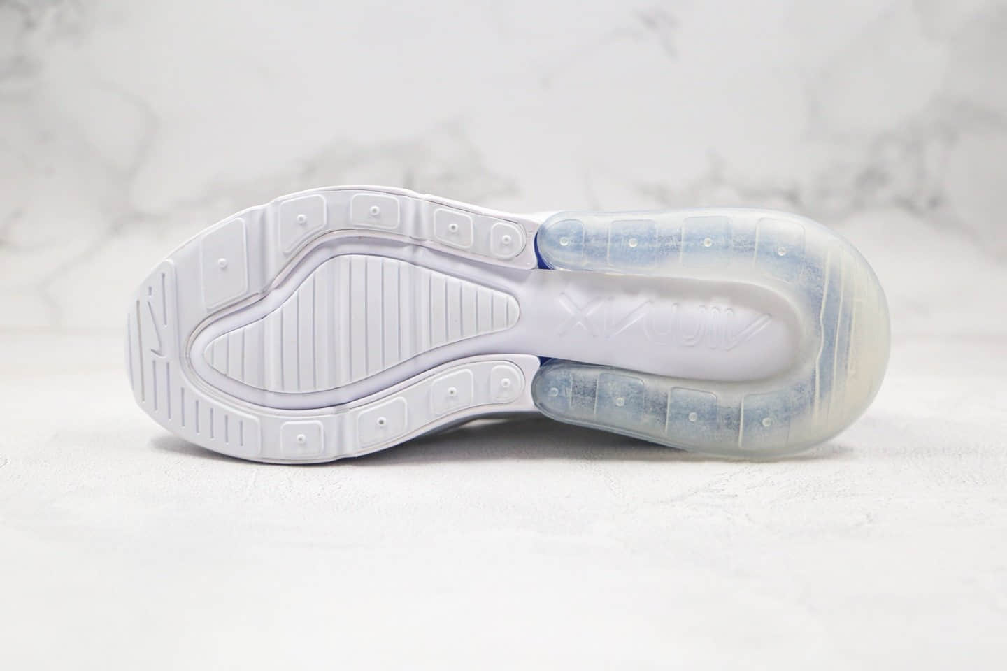 耐克Nike Air Max 270公司级版本半掌气垫跑鞋白蓝色原厂小潘气垫 货号：CI2671-105