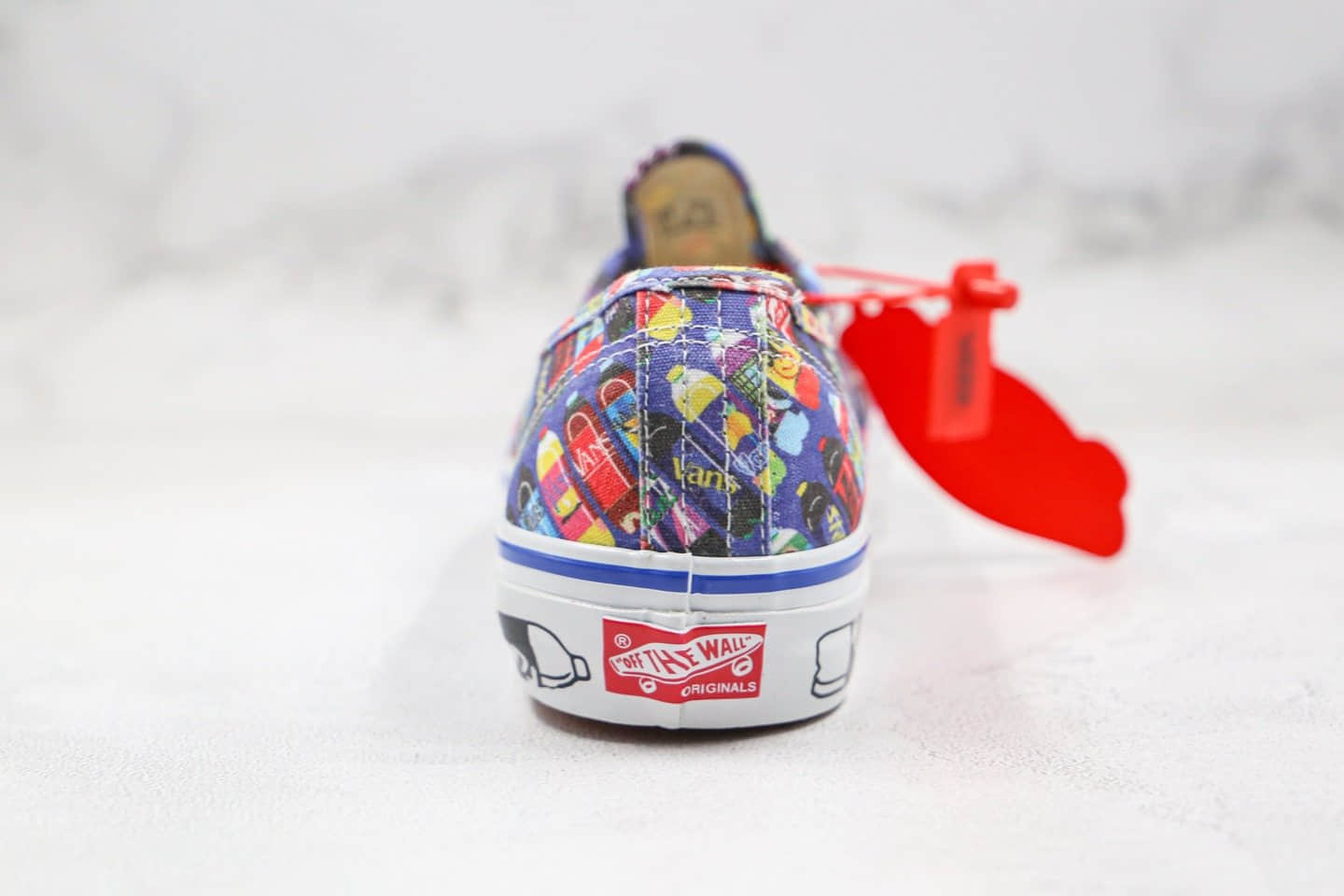 万斯Vans Vault Corner Shop Drink x Fergadelic公司级版本可口可乐联名款低帮汽水瓶配色原档案数据开发 货号:VNOA4BV90631