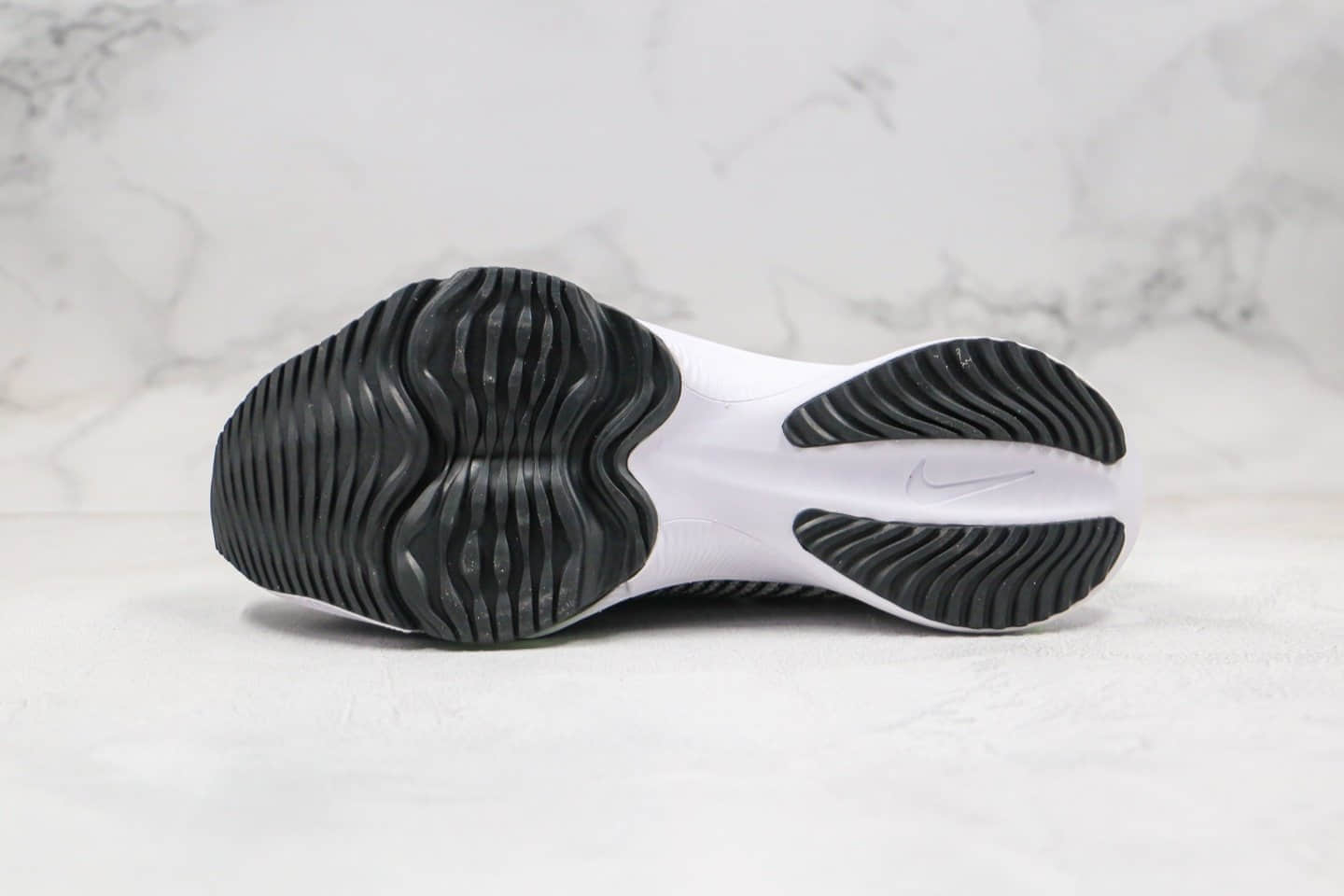 耐克Nike Air Zoom Alphafly NEXT%「破纪录」纯原版本马拉松慢跑鞋黑蓝色内置真碳板气垫支持高强度长跑 货号:CZ1514-002