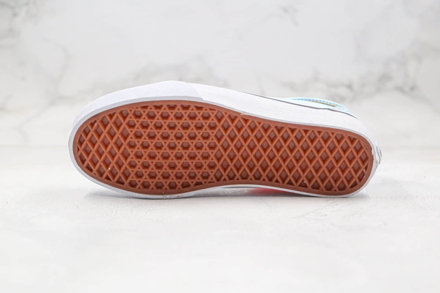 万斯Vans Old Skool公司级版本低帮薄荷彩虹浅蓝色硫化板鞋原盒原标原档案数据开发 货号:VNOA4U3BU4K