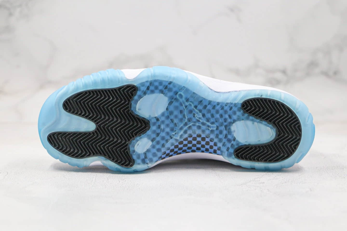 乔丹Air Jordan 11“Legend Blue”纯原版本AJ11传奇蓝原厂漆面真碳 货号:378037-117