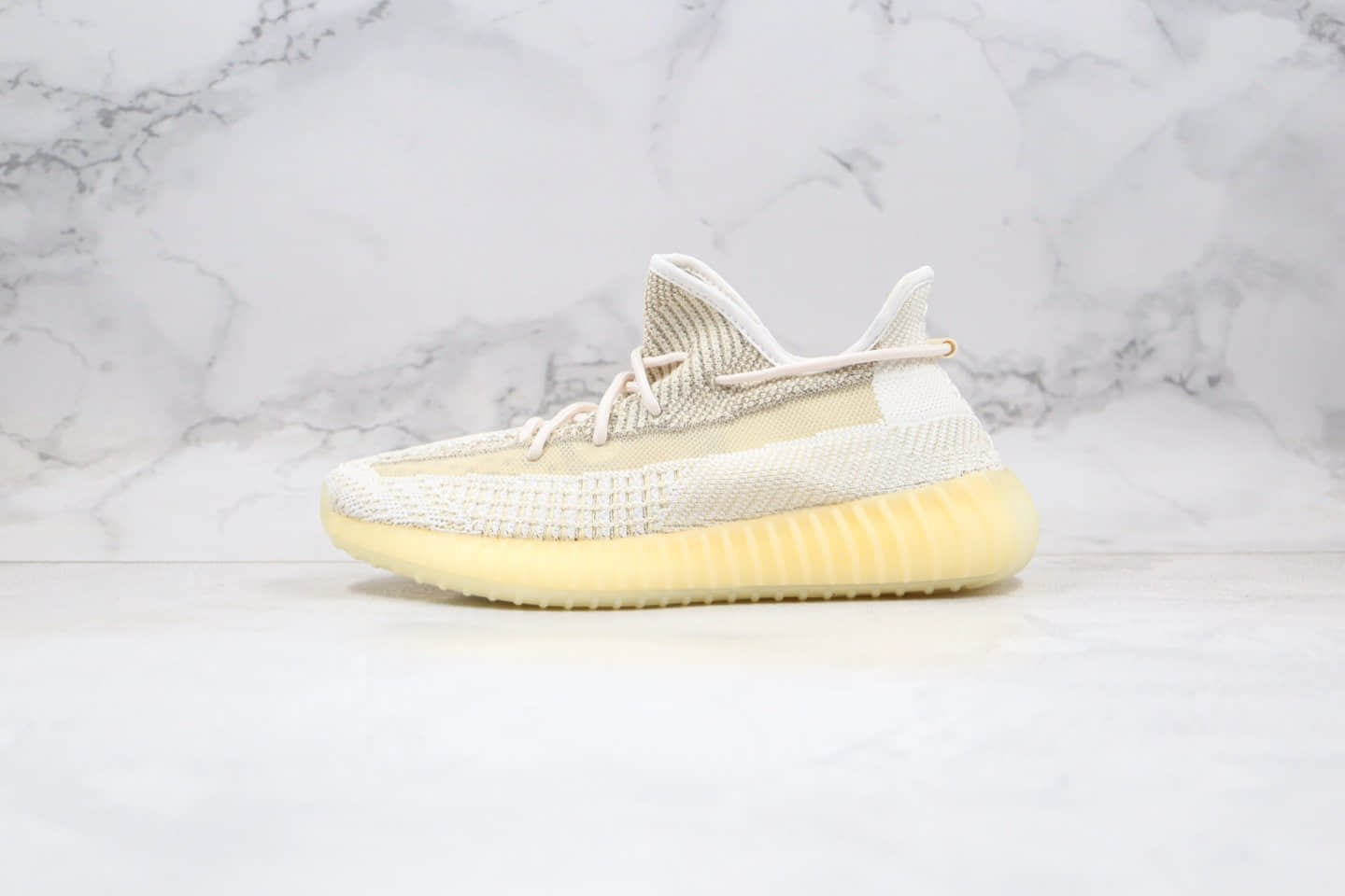 阿迪达斯Adidas Yeezy 350 V2 “Abez”公司级版本椰子350V2新氧化天使奶油淡黄色原织面 货号:FZ5246